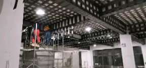 丹寨一商场梁，楼板碳纤维加固施工